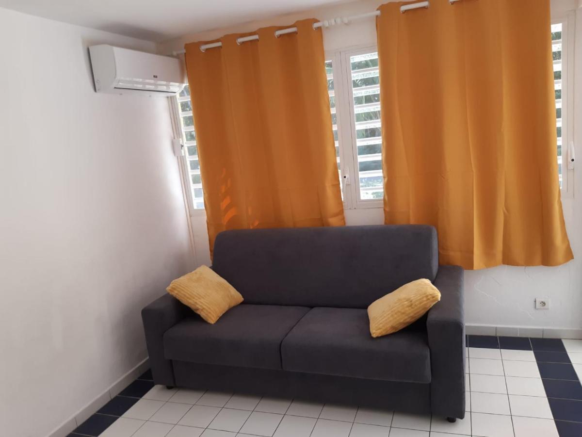 Manbana 320 Residence Kawann Grand-Bourg  外观 照片